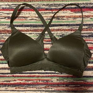 AERIE wireless bra lace lined 32D